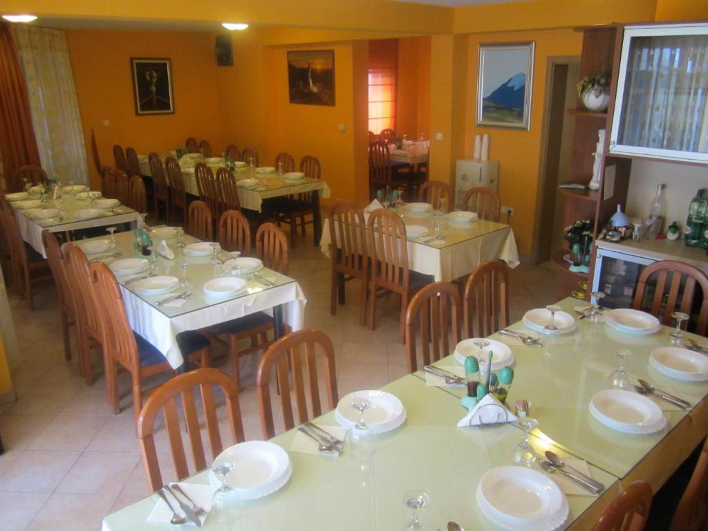Hotel Globtour Inn Medjugorje Exterior foto